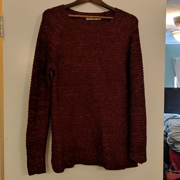 Sweater - Picture 1 of 2